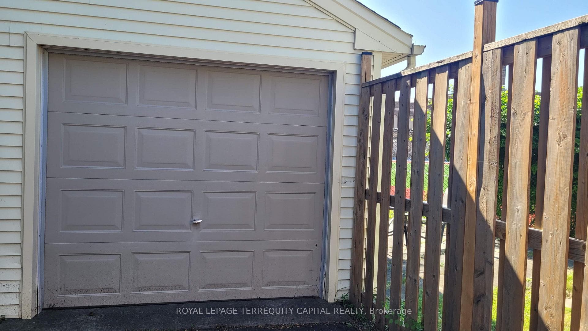 27 Woodland Avenue photo 22