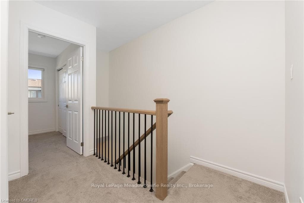 108 SINCLAIR Avenue Unit 25 photo 22