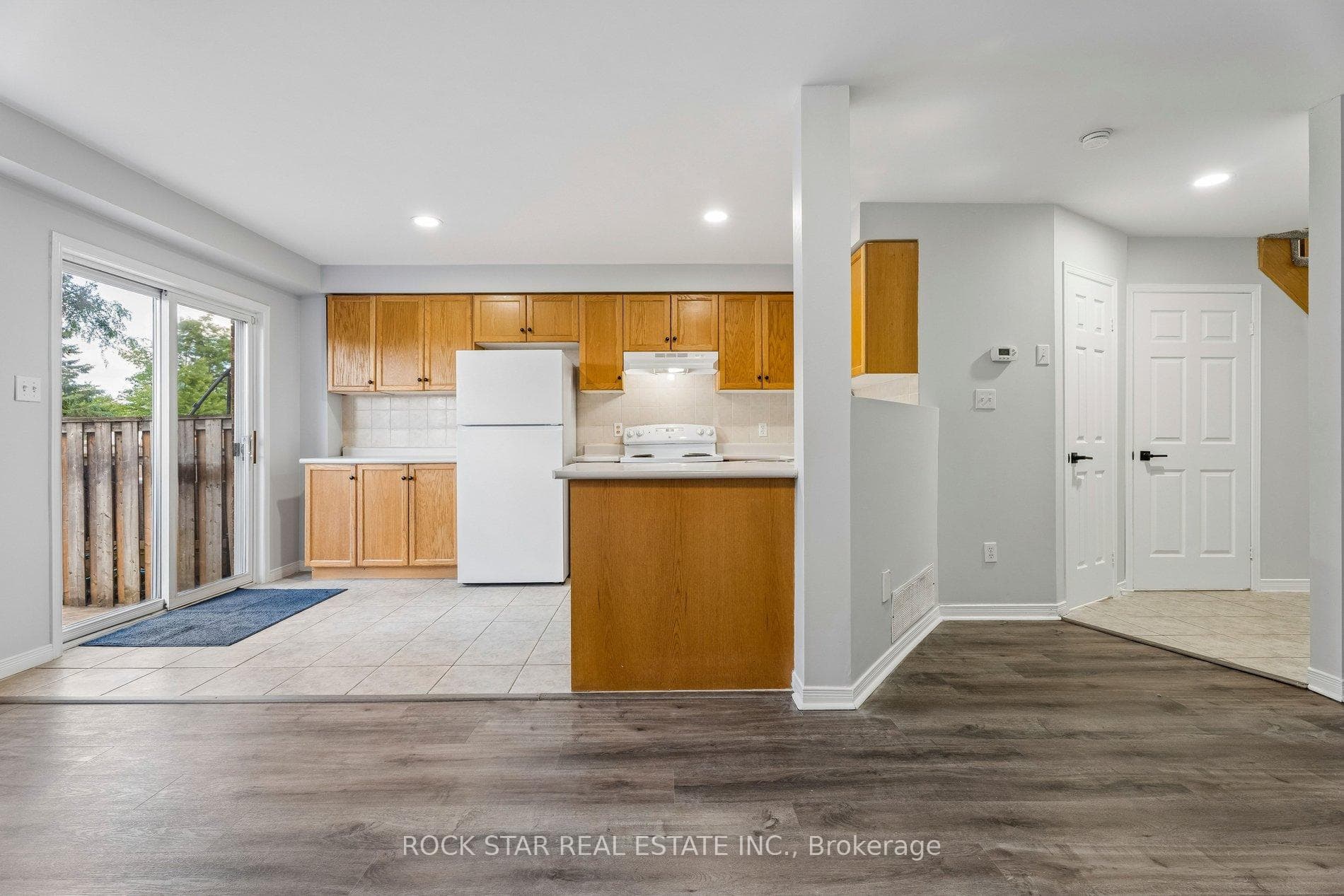 1860 Upper Gage Avenue Unit 3 photo 5