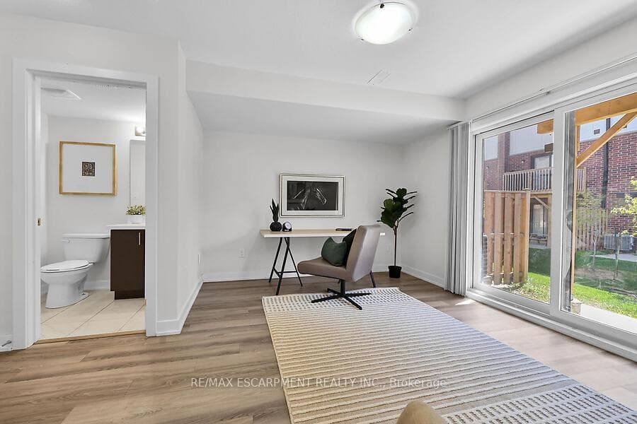 17 Markle Crescent photo 30