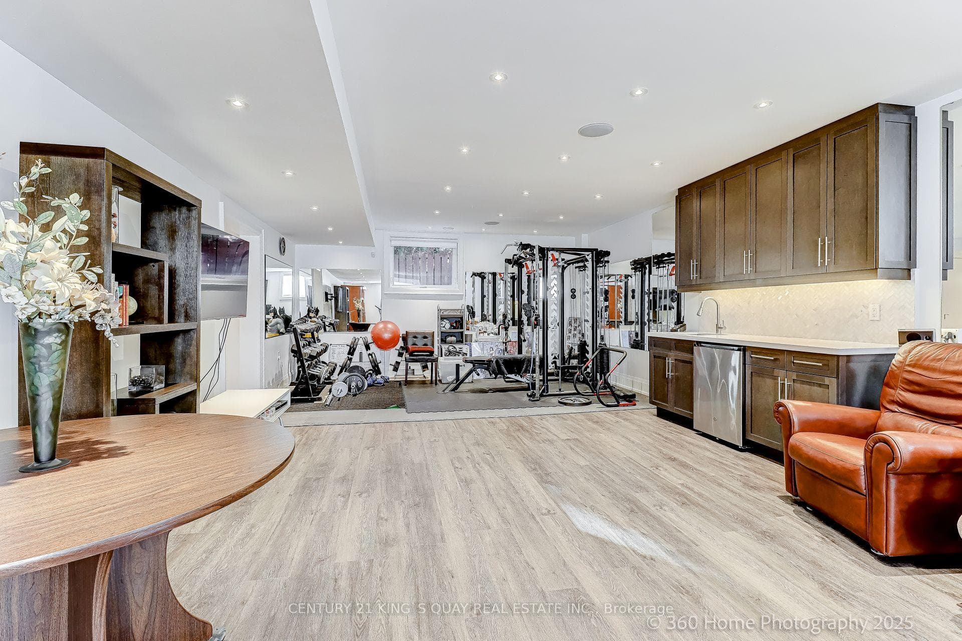 386 Alper Street photo 42