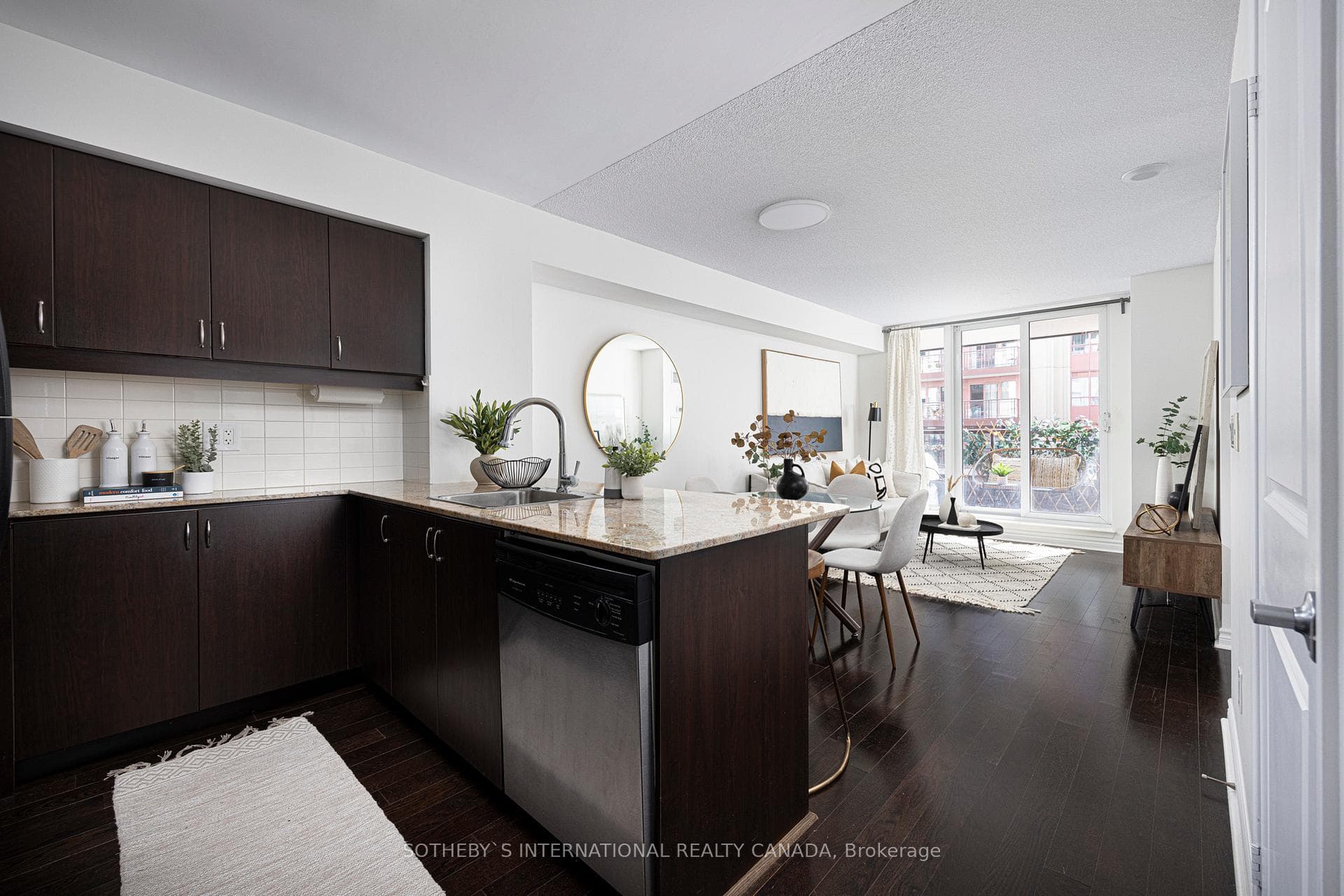 27 Rean Drive Unit 305 photo 1