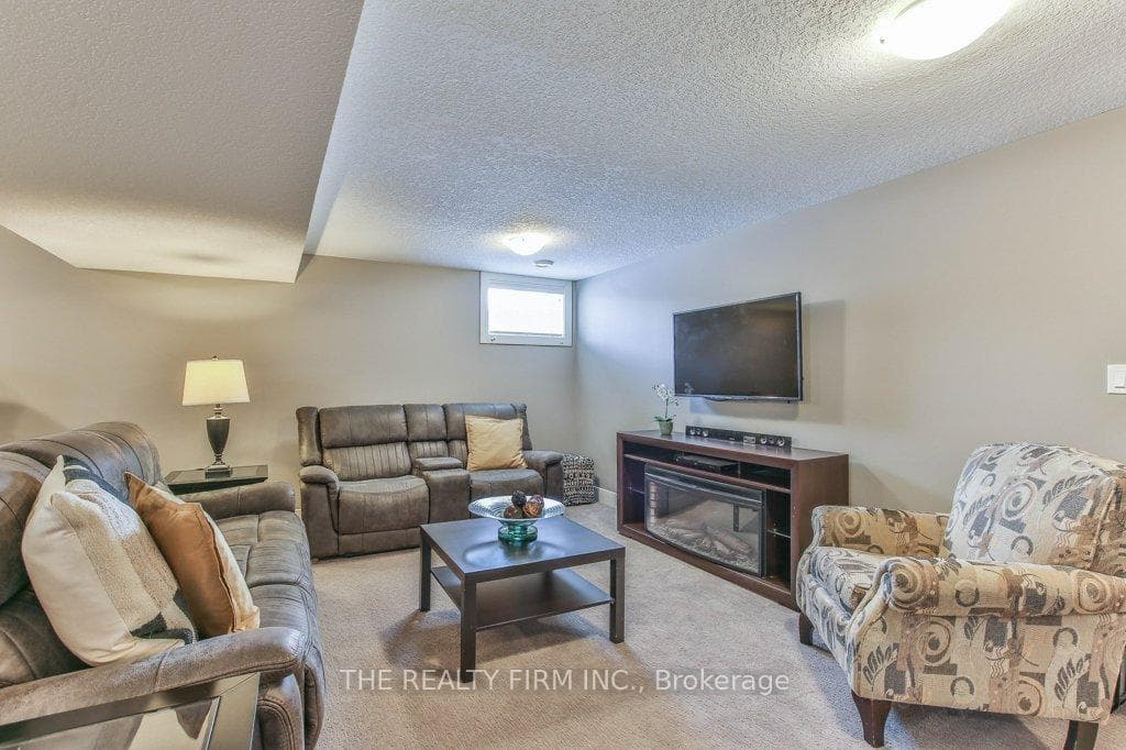 59 Freeman Lane photo 35