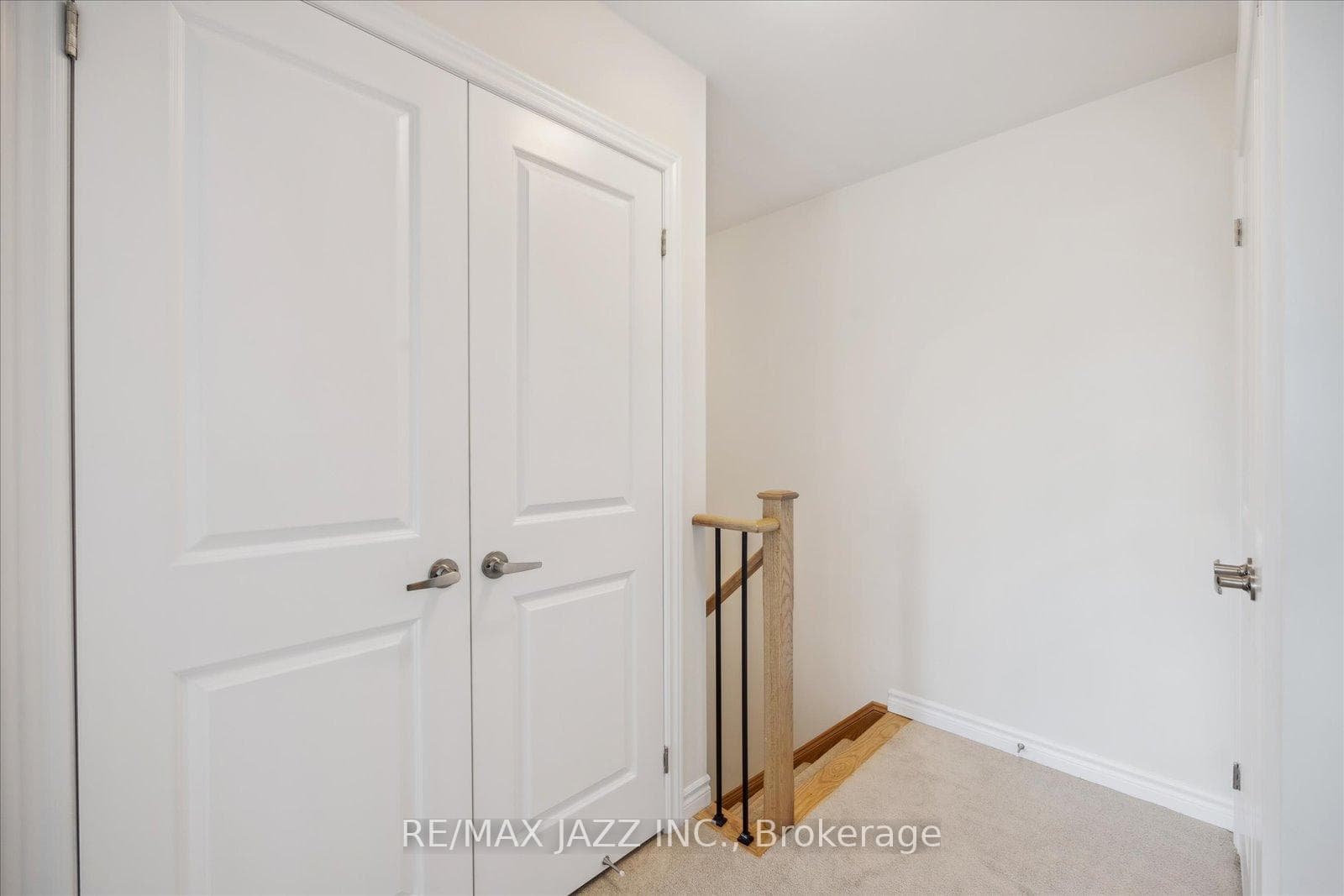 475 Beresford Path Unit 11 photo 18