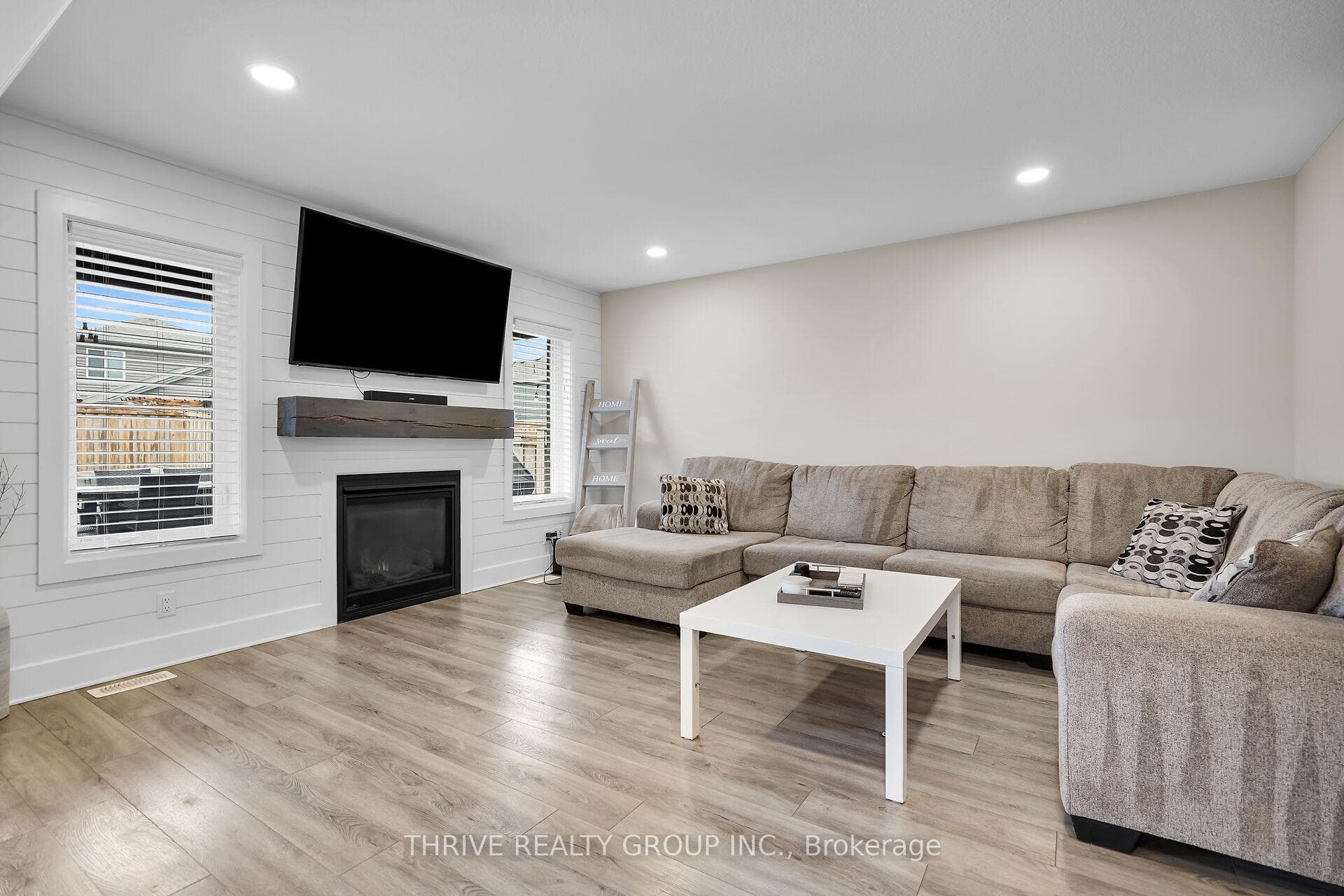 22 Nicholson Street photo 8