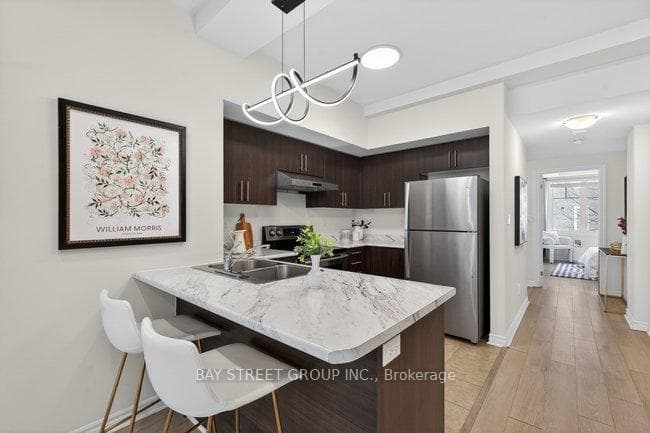 1 Eaton Park Lane Unit 18 photo 19