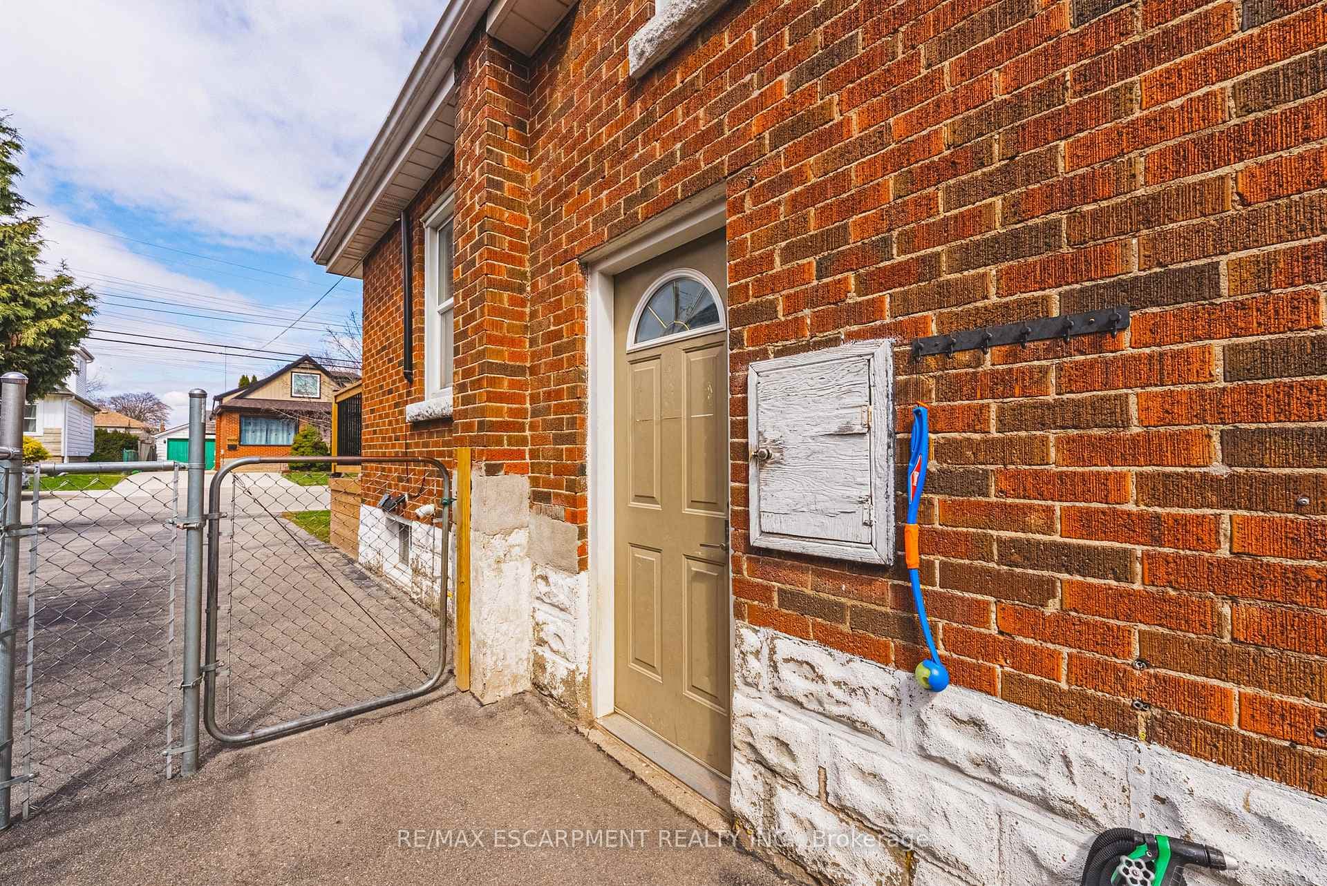 239 Rosewood Road photo 24