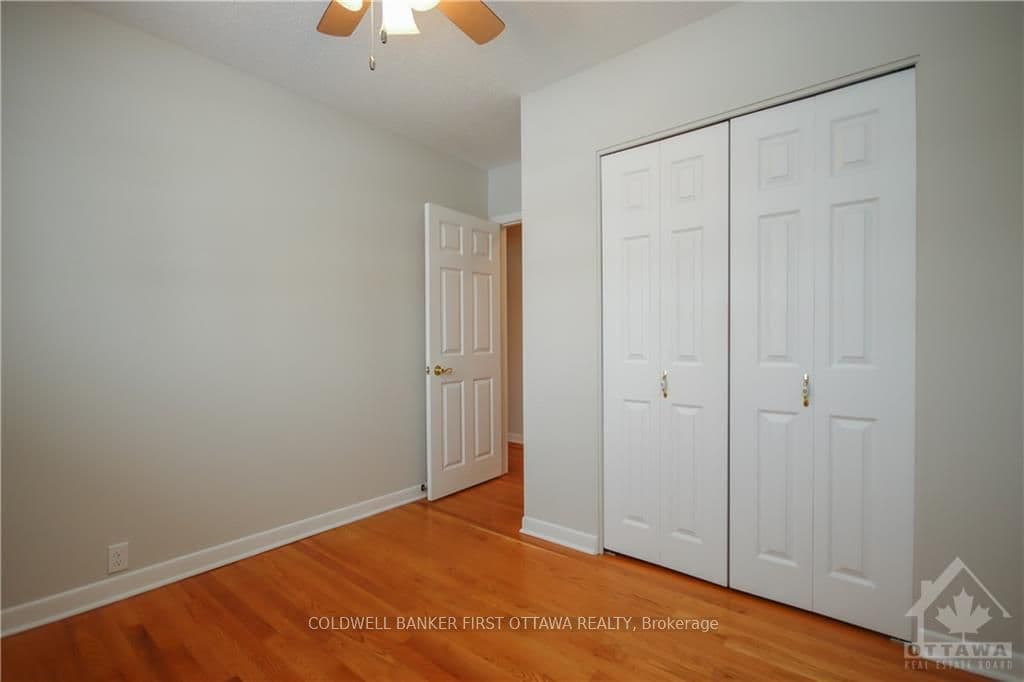 74 HILLIARD Avenue photo 16