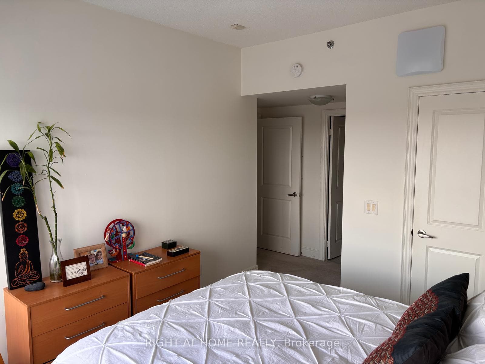 701 Sheppard Avenue Unit 712 photo 21