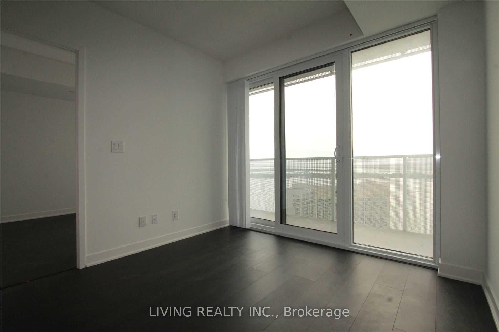 88 Harbour Street Unit 4208 photo 19