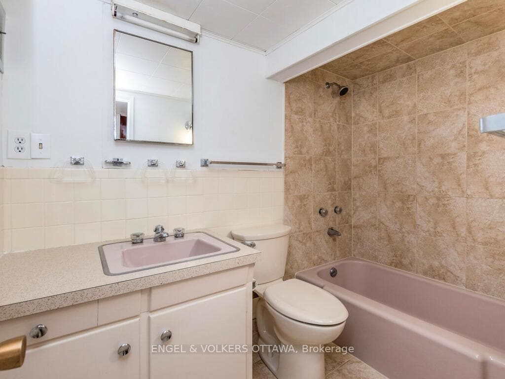 878 Dunlevie Avenue photo 35