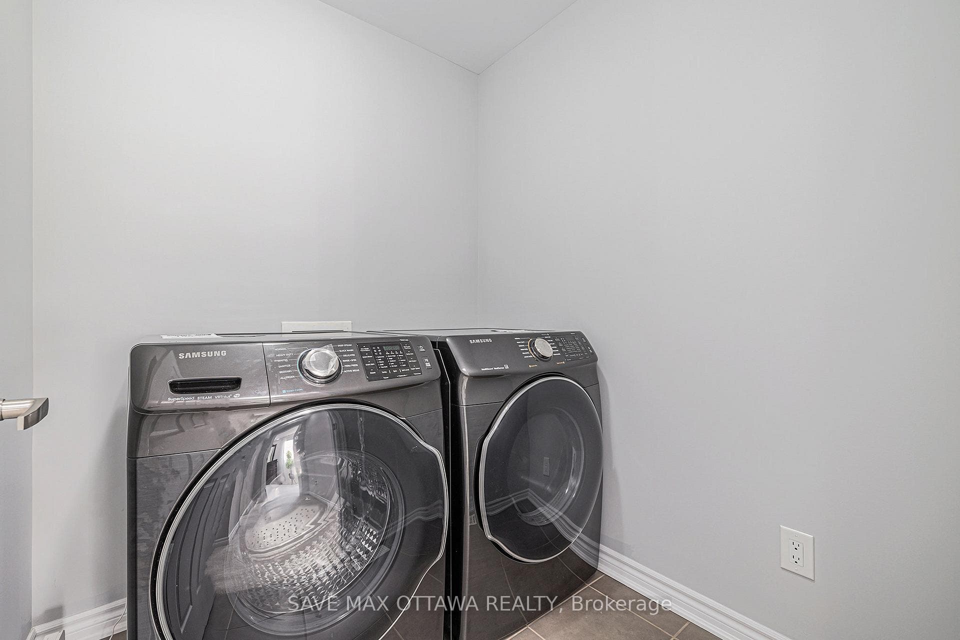 212 Rivertree Street photo 22