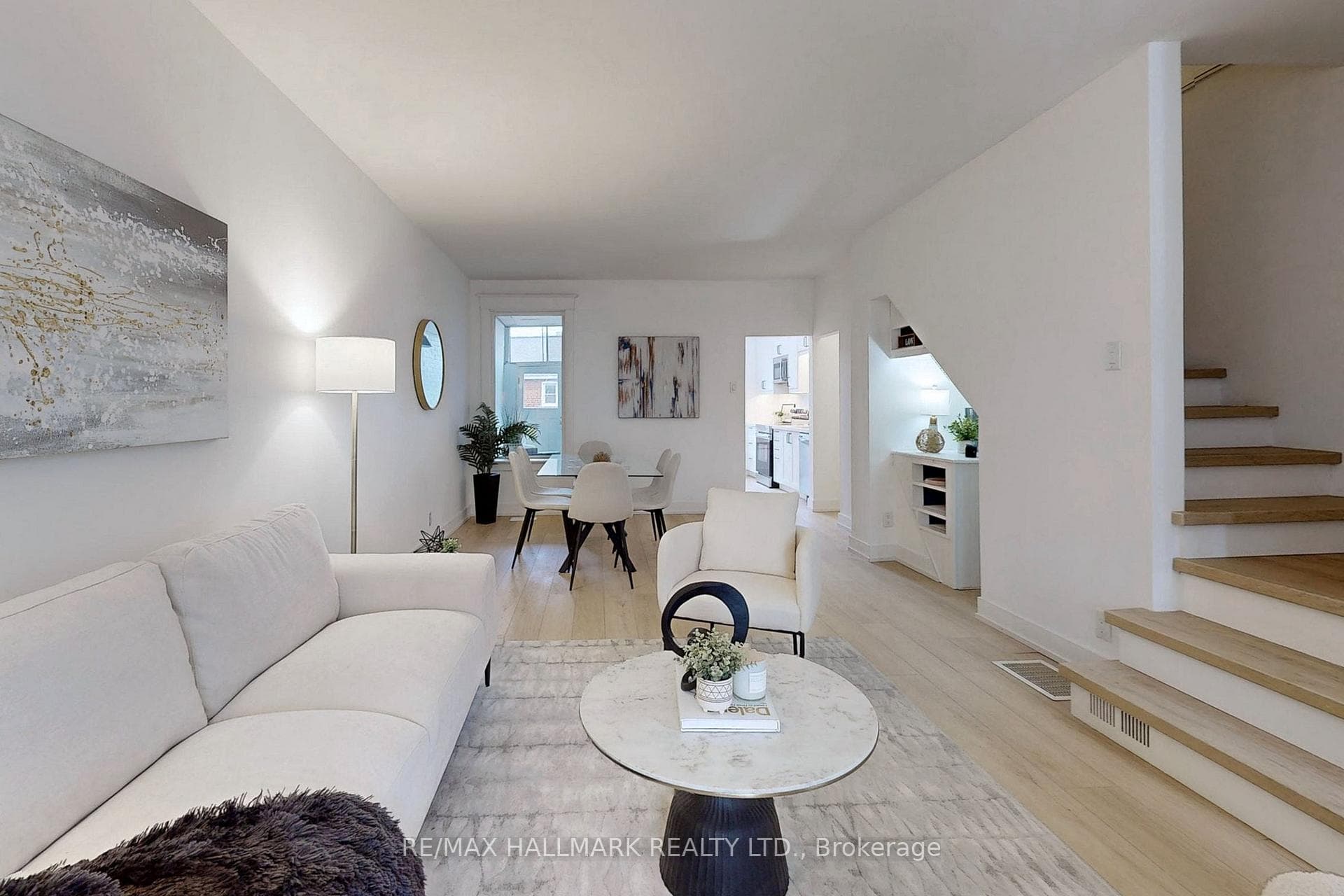 9 Newman Avenue photo 5