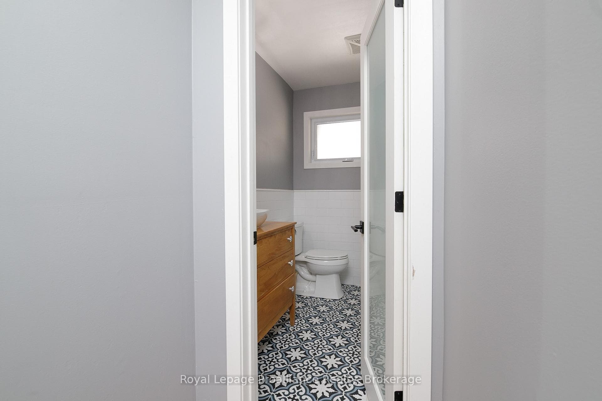 112 Prospect Hill photo 21