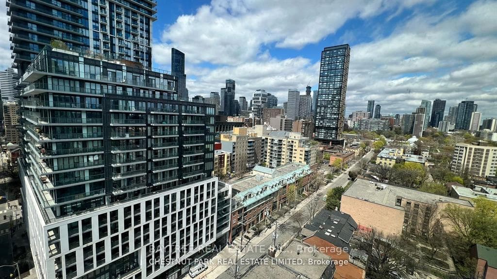 219 Dundas Street Unit 2007 photo 12