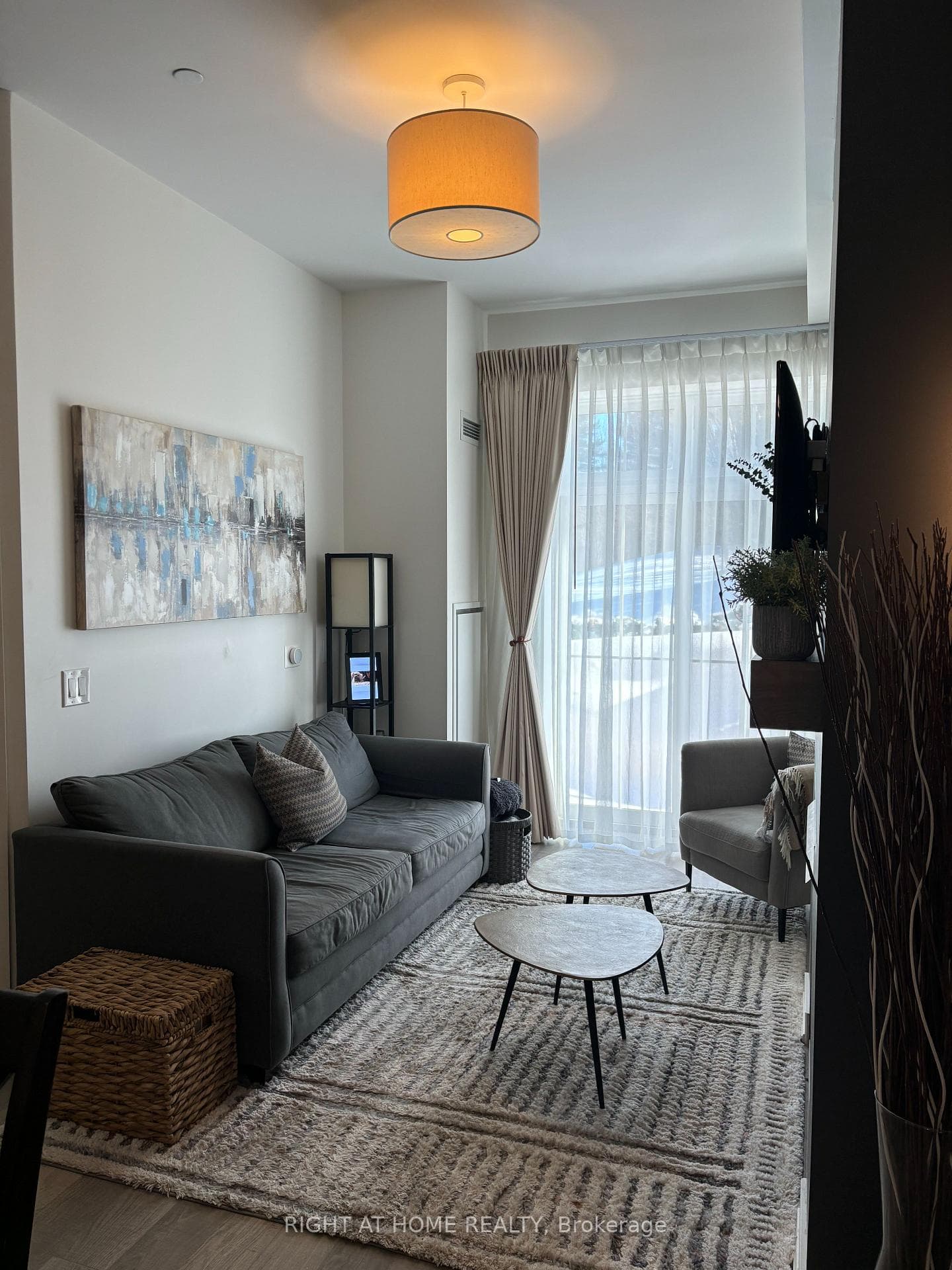 40 HORSESHOE Boulevard Unit 113 photo 23