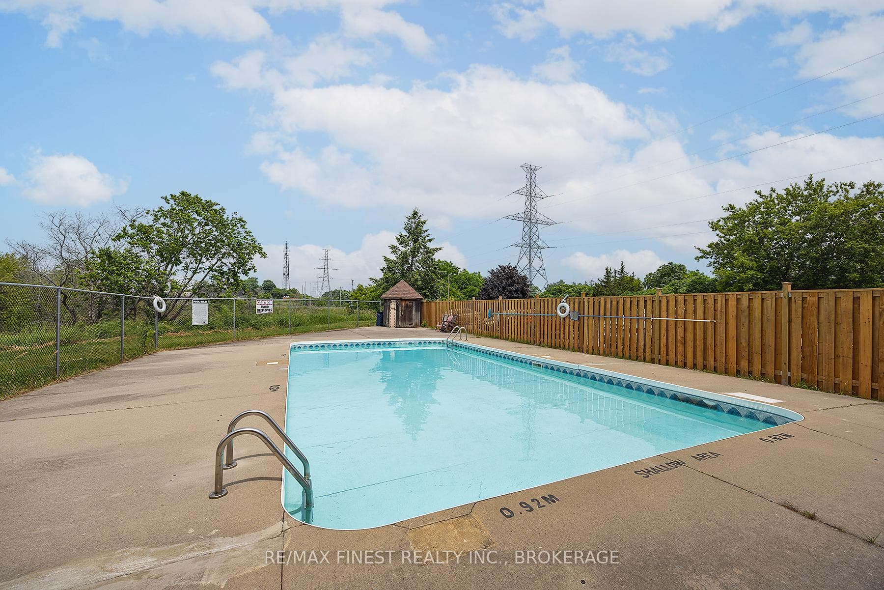 745 Davis Drive Unit 610 photo 3
