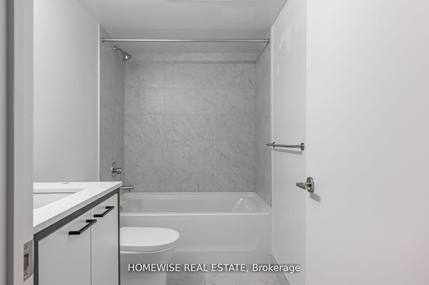 20 Ed Clark Gardens Boulevard Unit TH7 photo 11