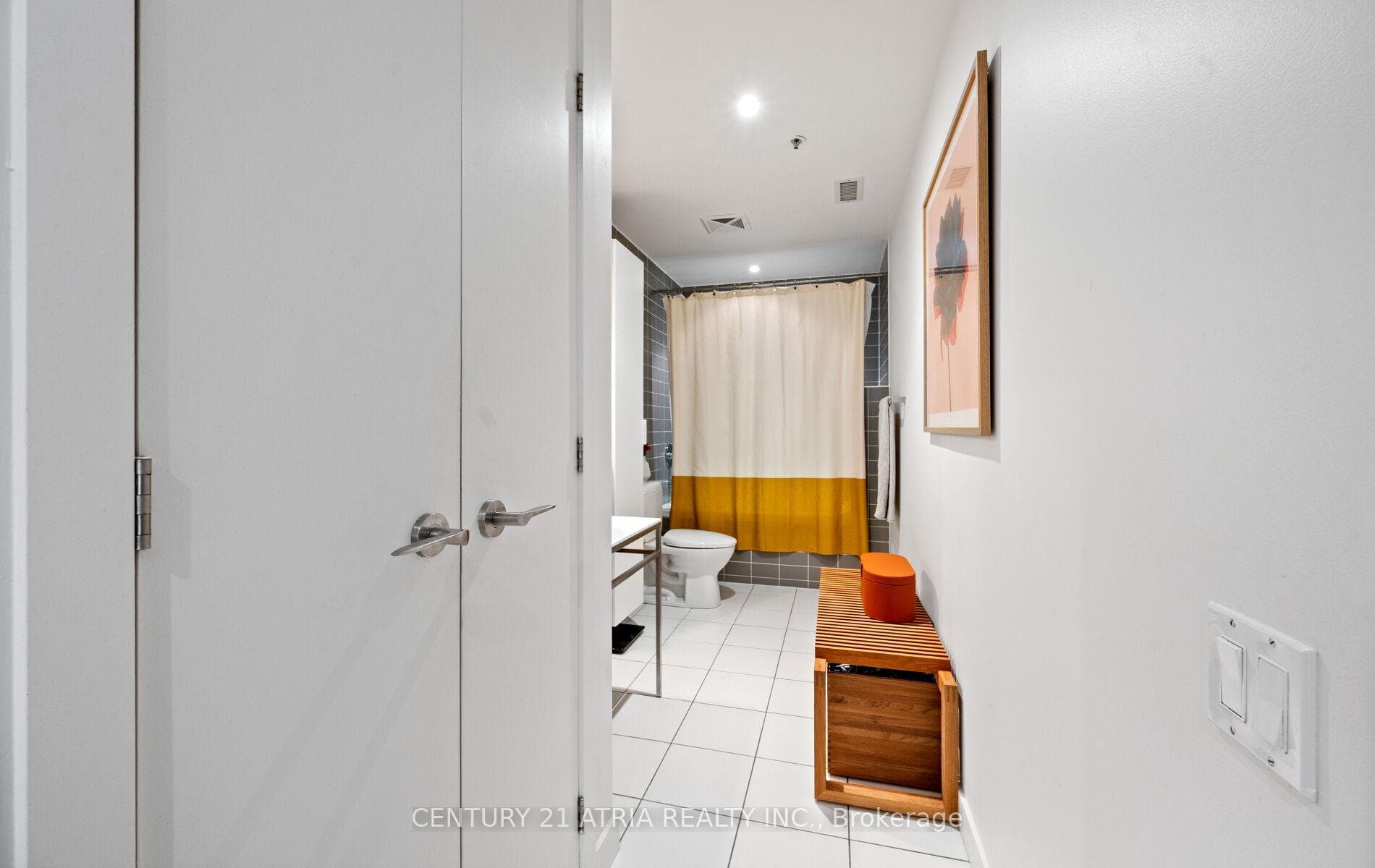 75 Portland Street Unit 322 photo 17