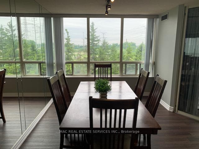 8501 Bayview Avenue Unit 515 photo 4