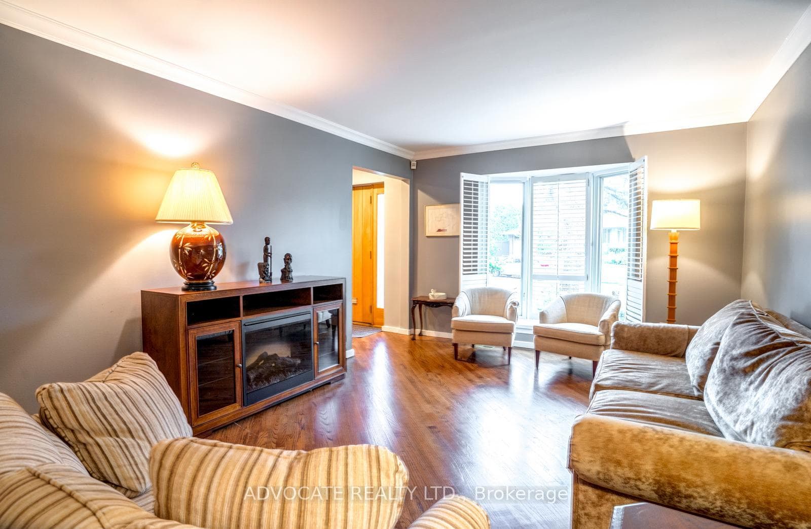 16 Rollscourt Drive photo 6