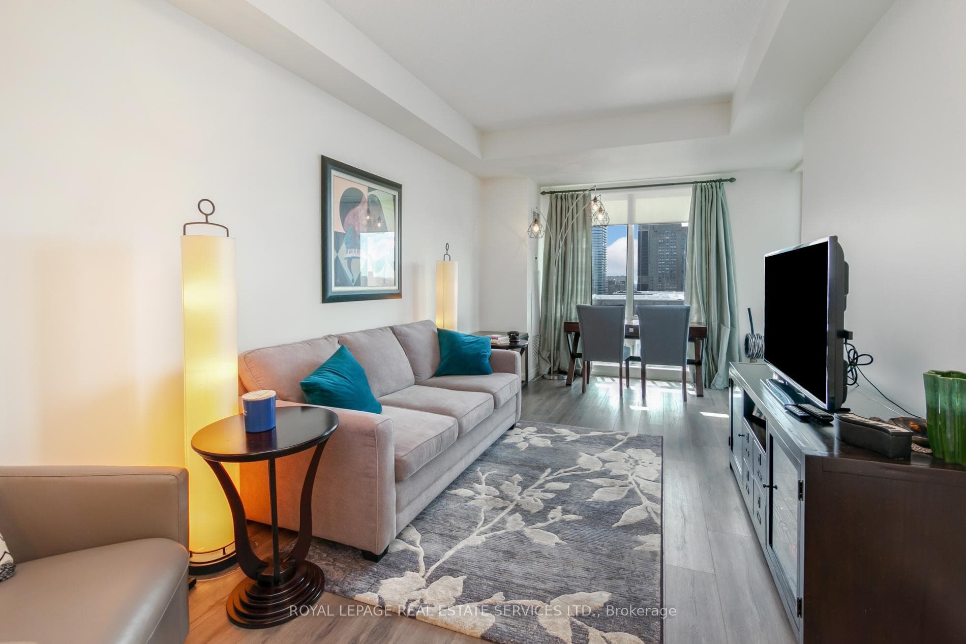 300 Bloor Street Unit 3108 photo 10