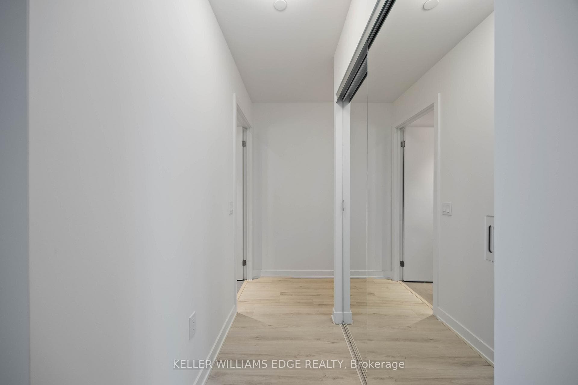 110 Broadway Avenue Unit 1105 photo 5