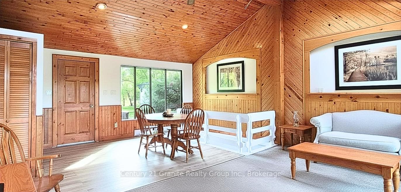 51 Siddon Lake Place photo 5