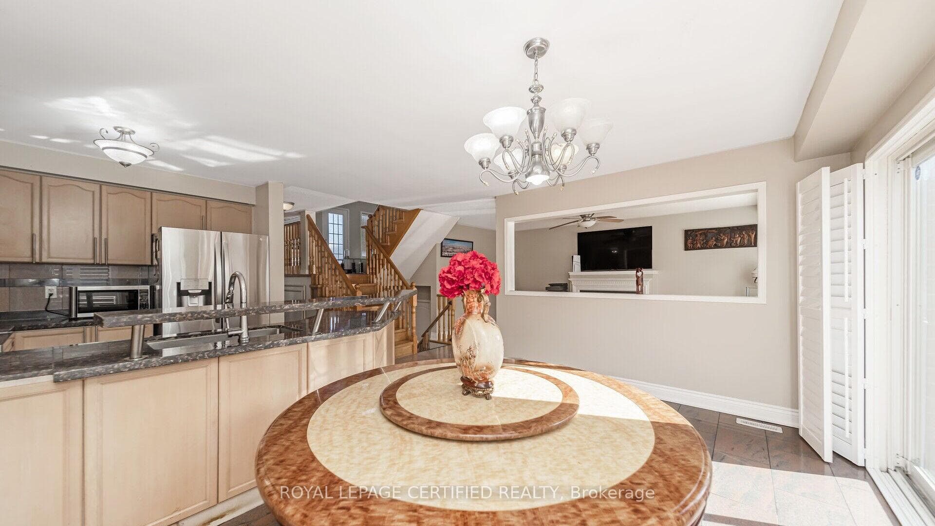 130 Edenbrook Hill Drive photo 12