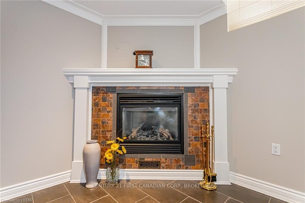 274 BERRYHILL Drive photo 35