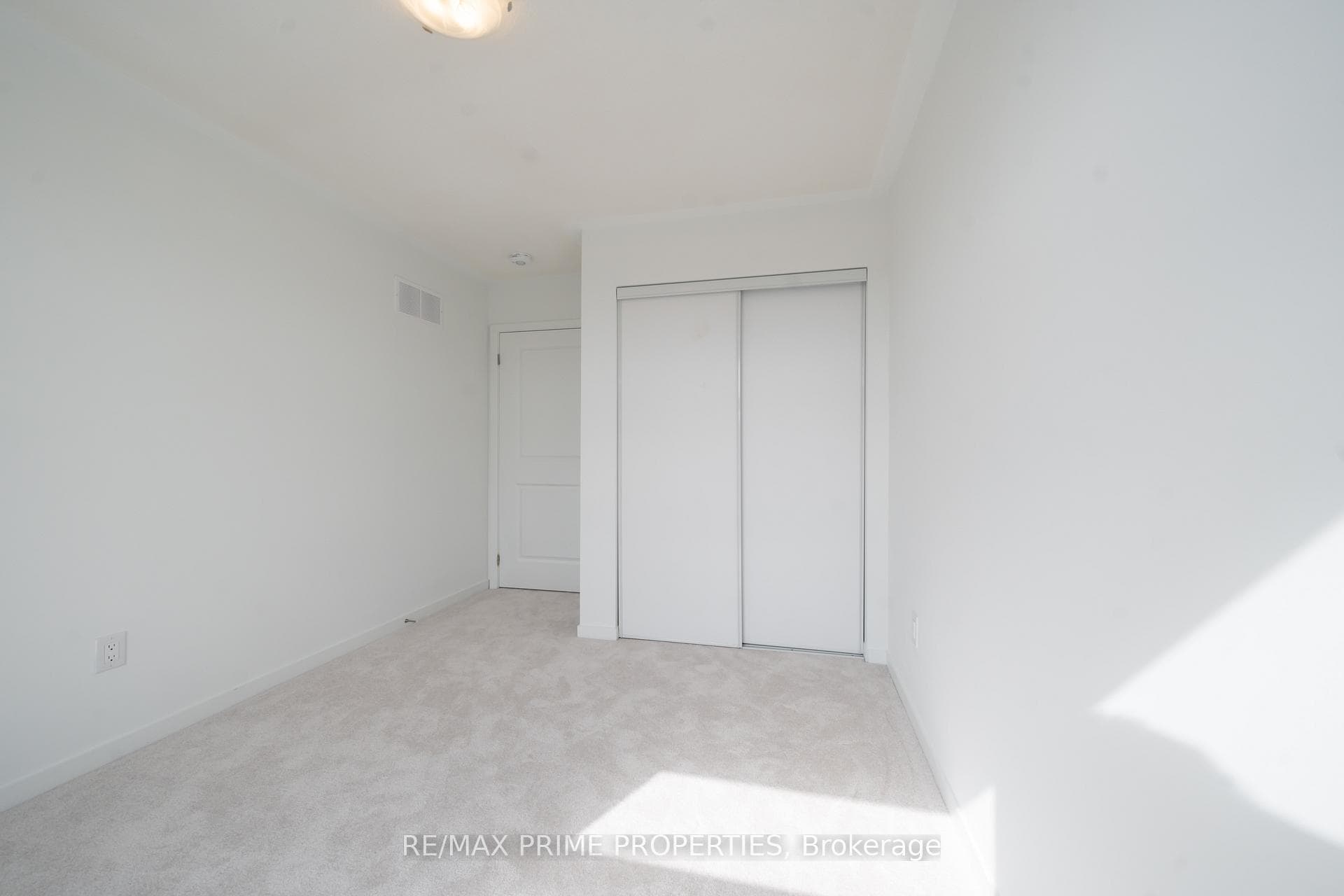 10 Pegler Street photo 23