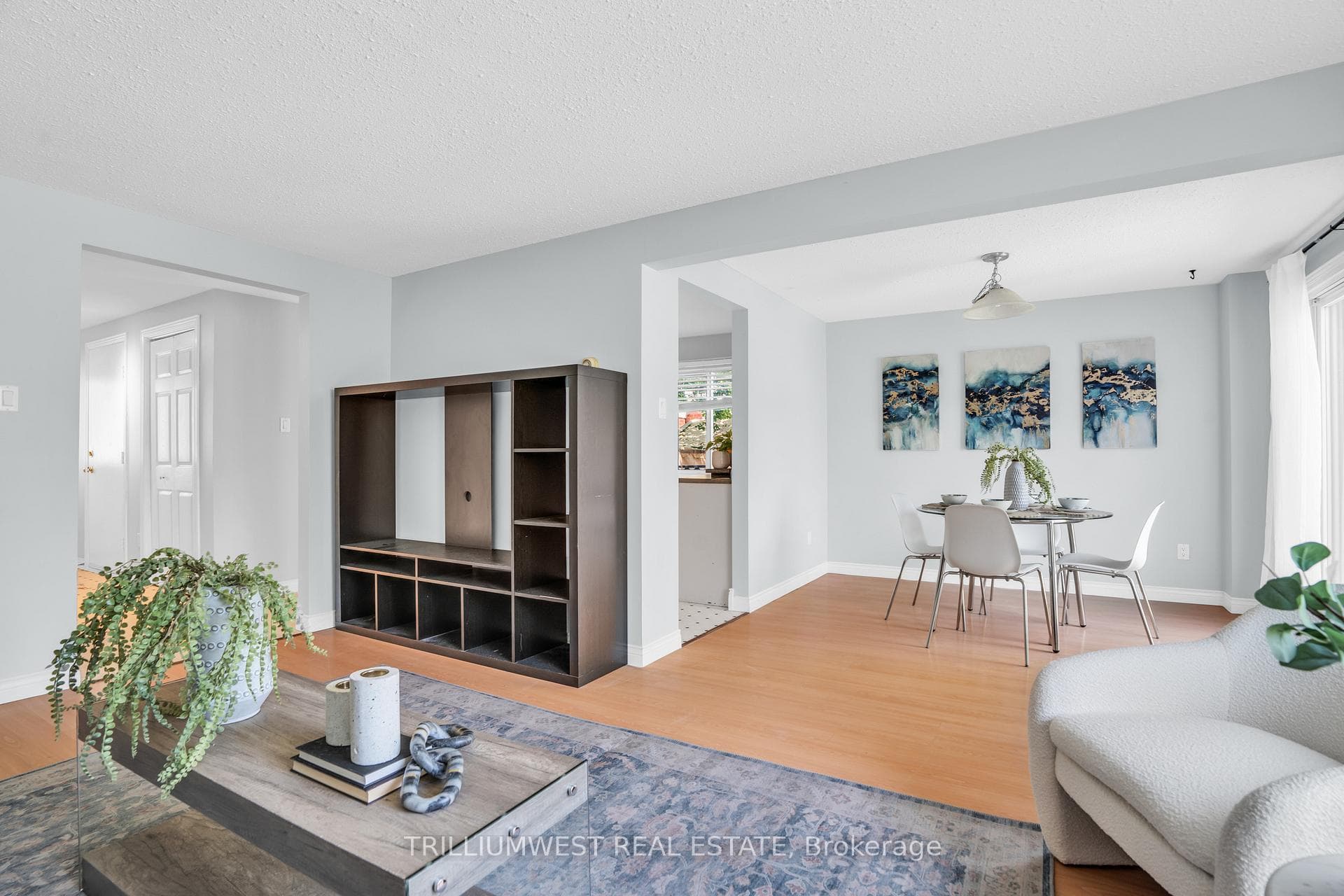 6 Walman Drive photo 12