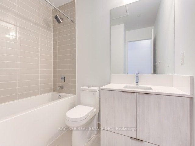 181 Dundas Street Unit 5301 photo 11