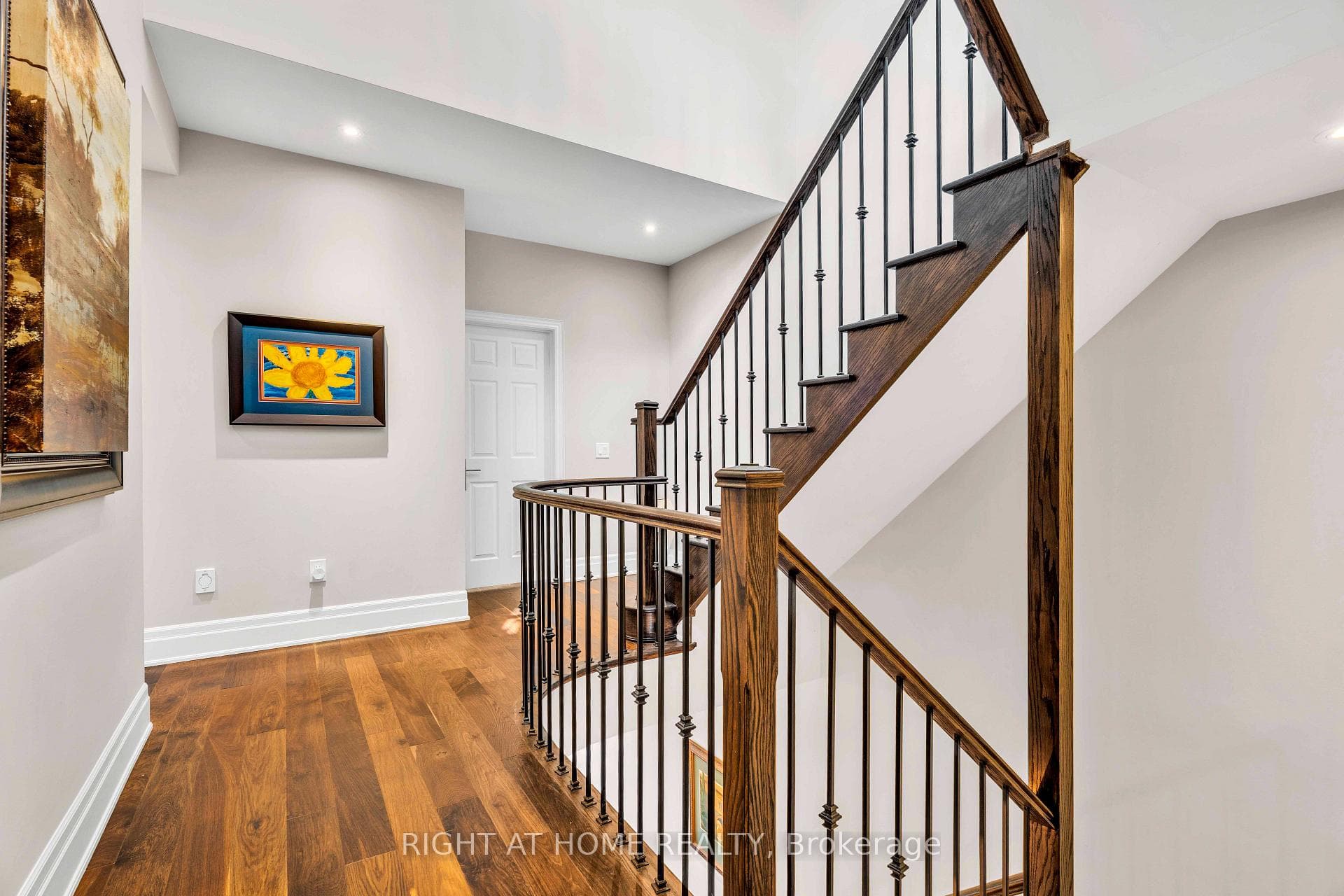 184 Dorval Drive photo 19