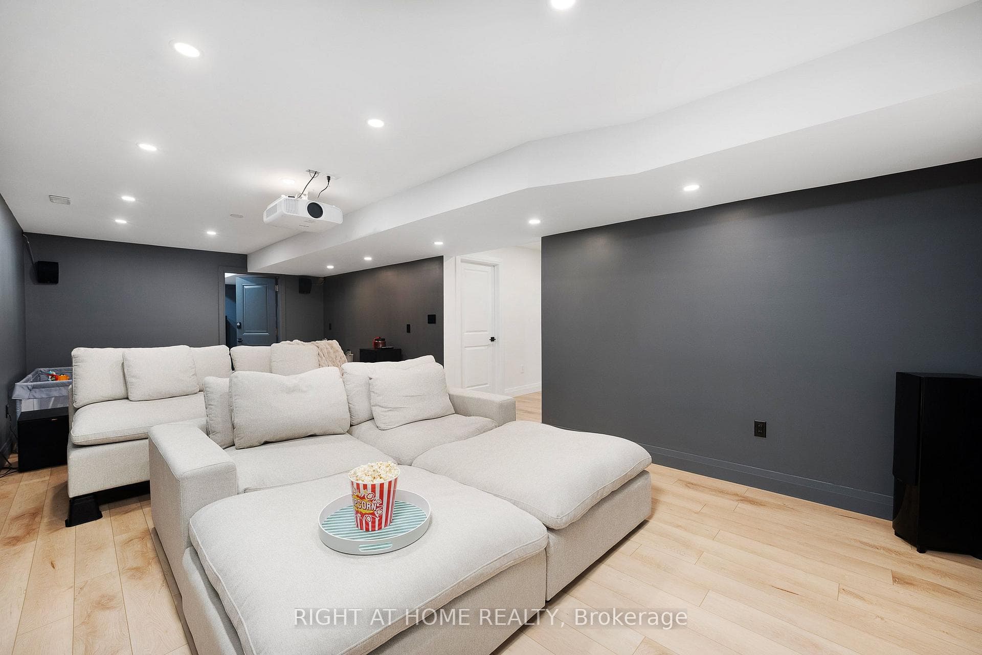 1846 Queens Valley Drive photo 32