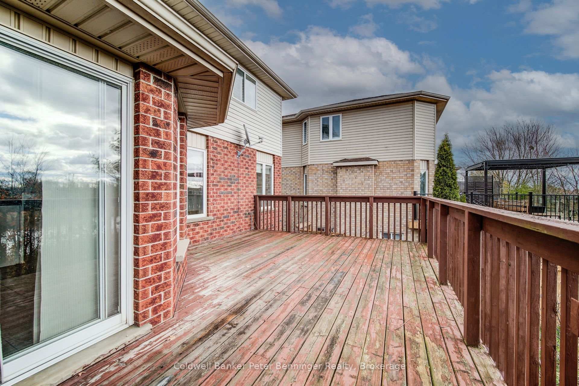 142 Severn Drive photo 40