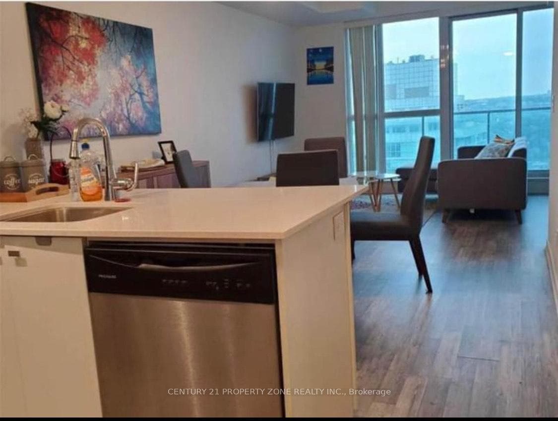150 East Liberty Street Unit 2913 photo 7