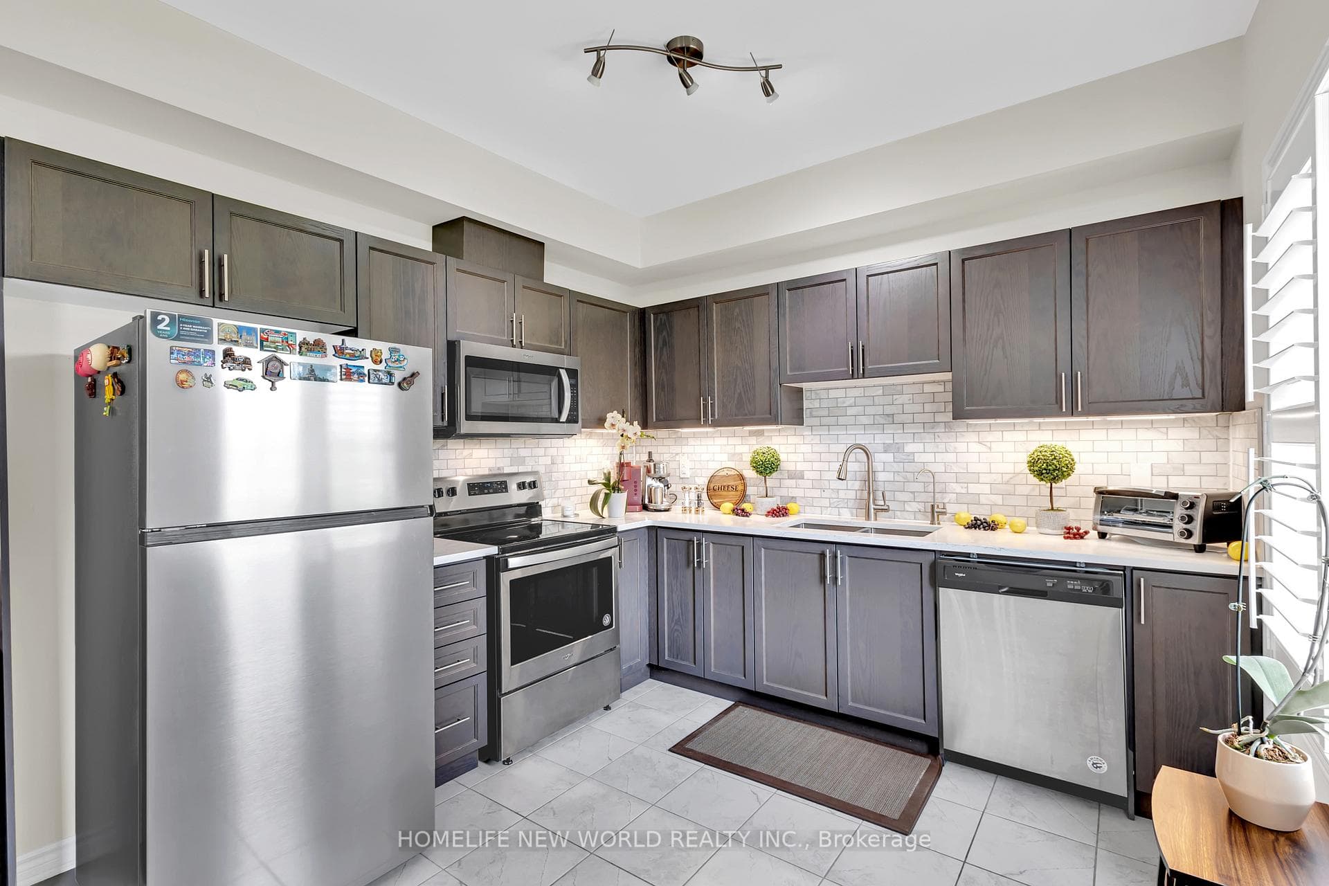 88 Decorso Drive Unit 71 photo 22