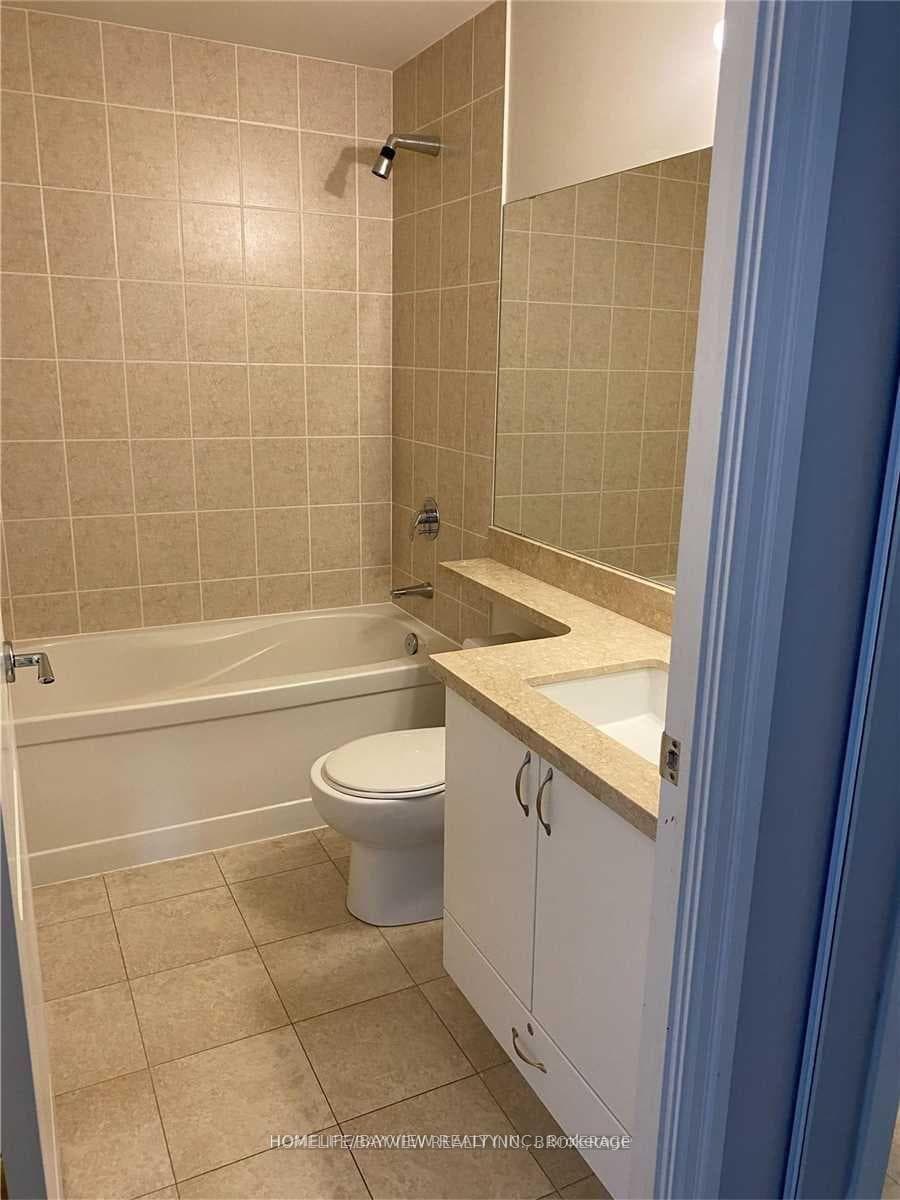 111 Upper Duke Crescent Unit 1007 photo 13