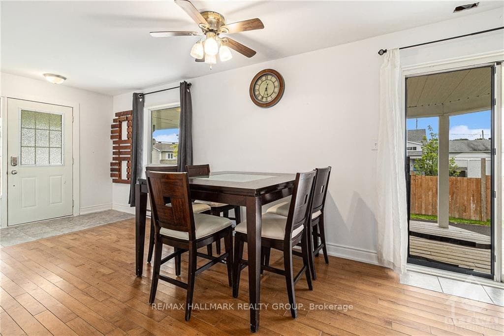 915 LACROIX Road photo 10