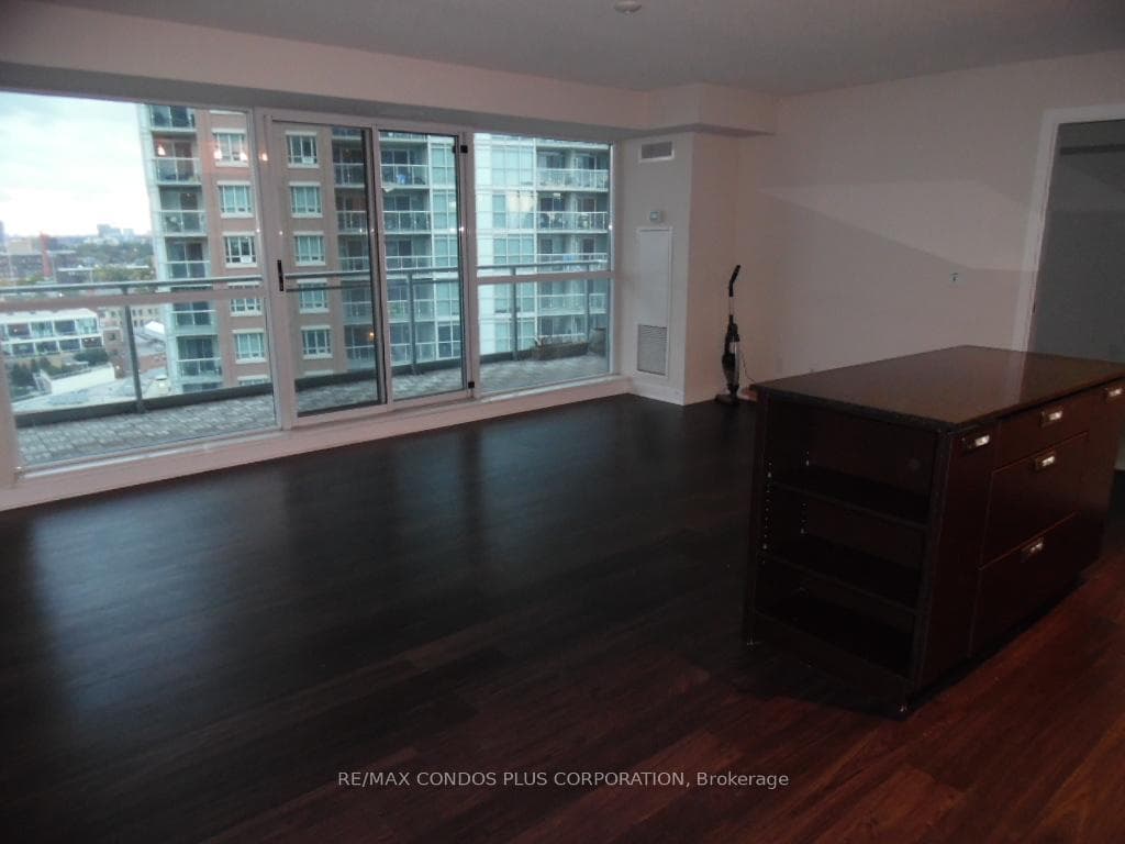 100 Western Battery Road Unit 1606 photo 6
