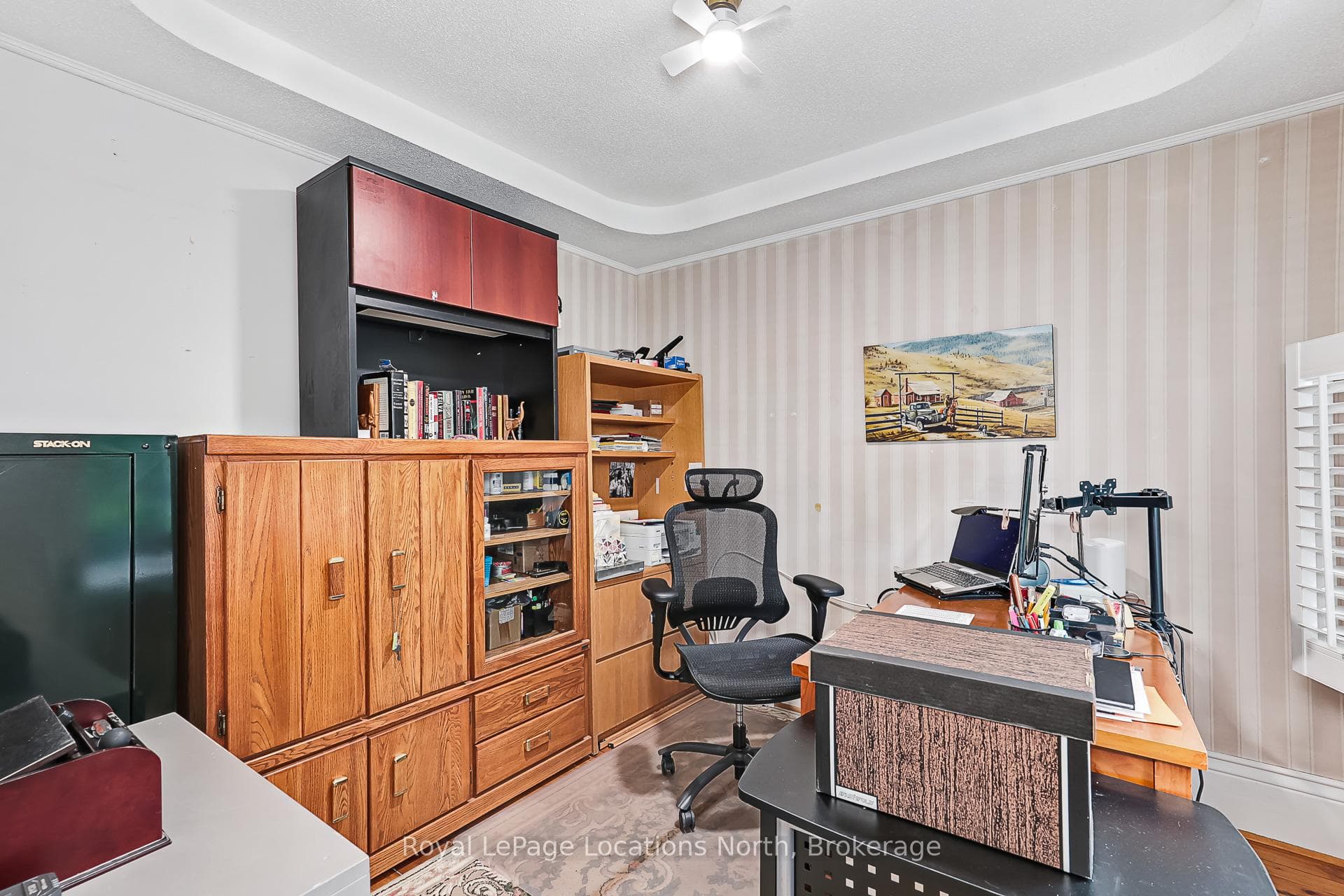 142 Marsh Street photo 9