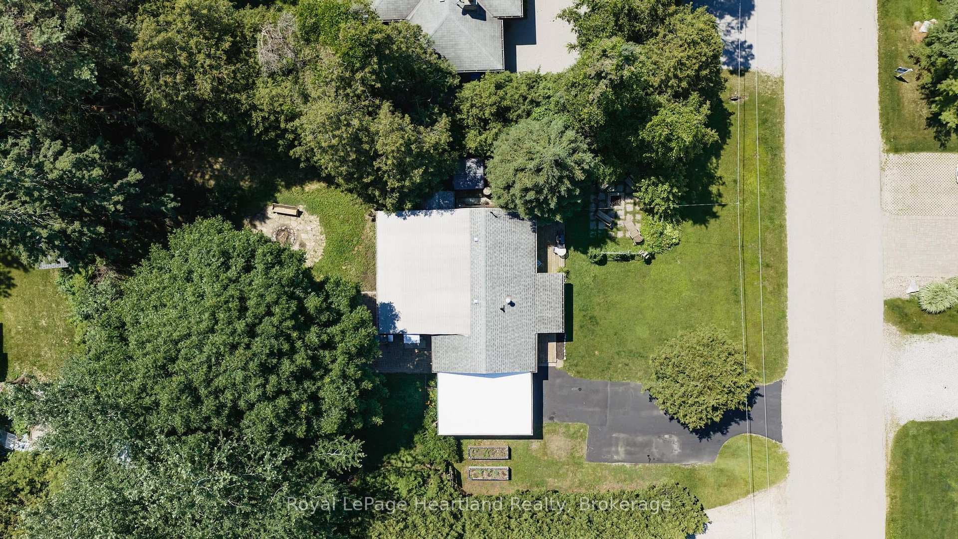 36 Jane Street photo 31