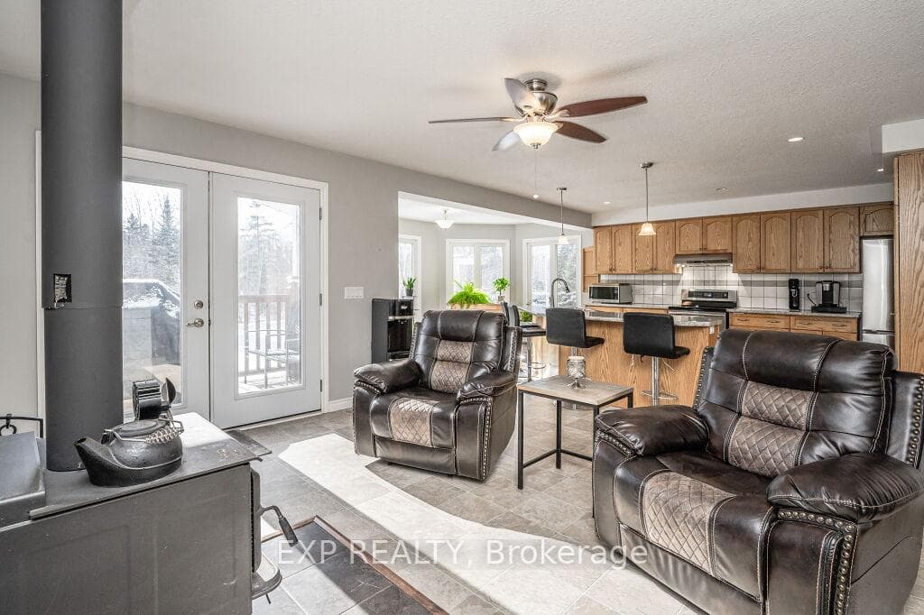 500 Bay Lake Road photo 8