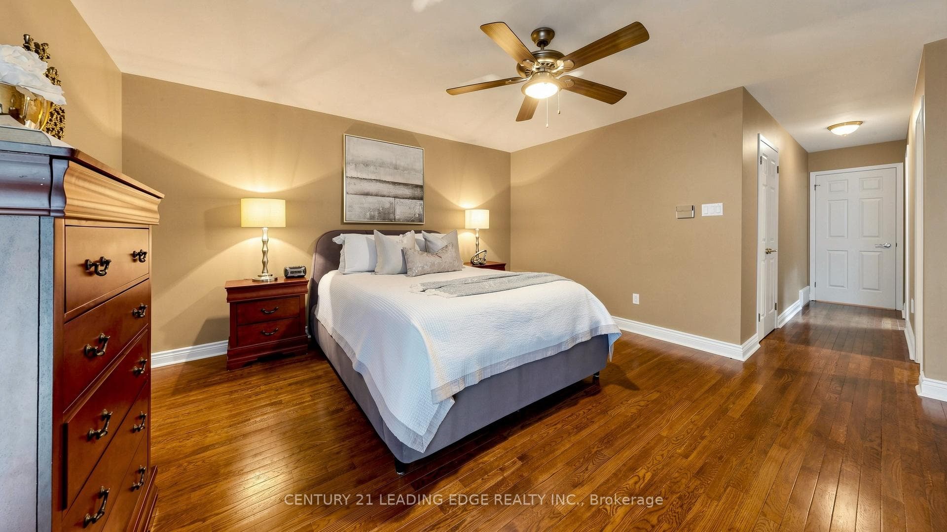 103 Robinson Street photo 27