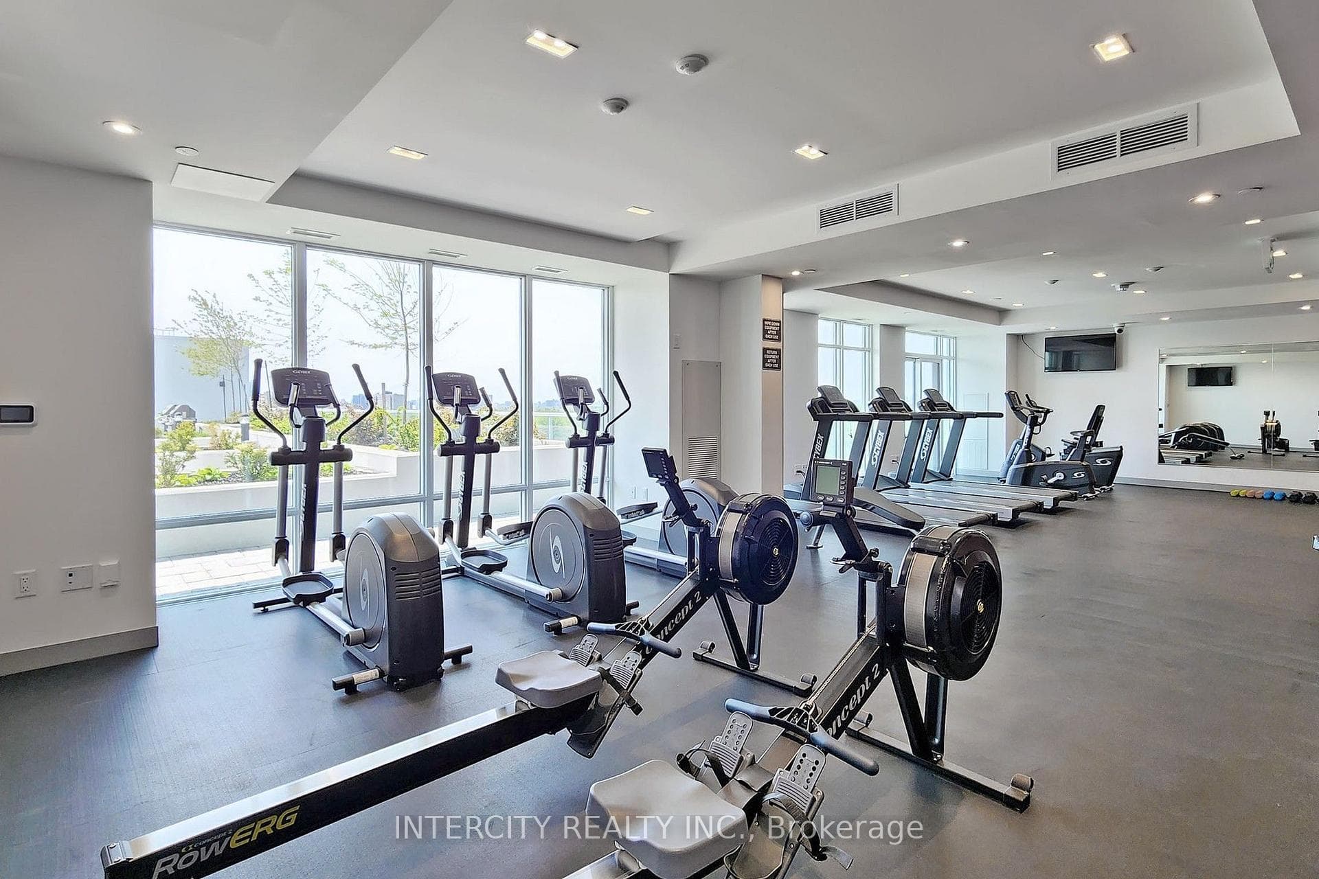 3220 Sheppard Avenue Unit 1509 photo 20