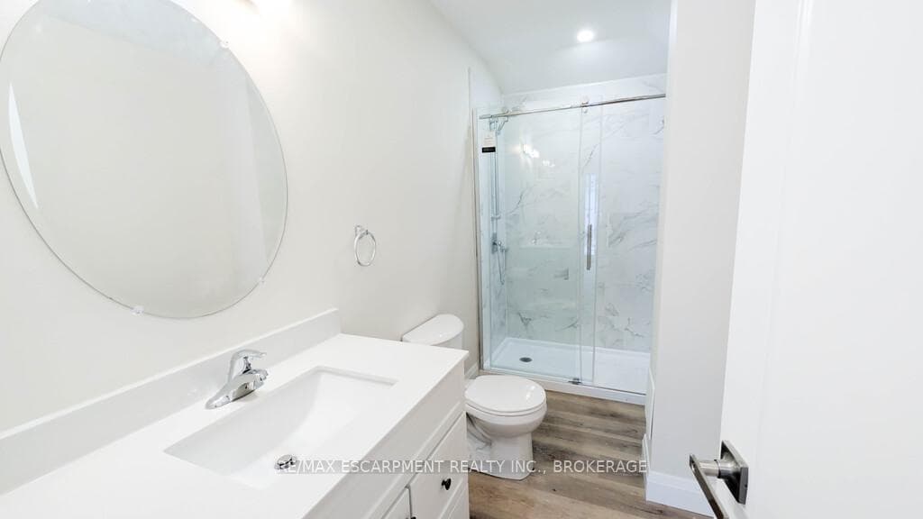 21 Fawell Avenue Unit A photo 8