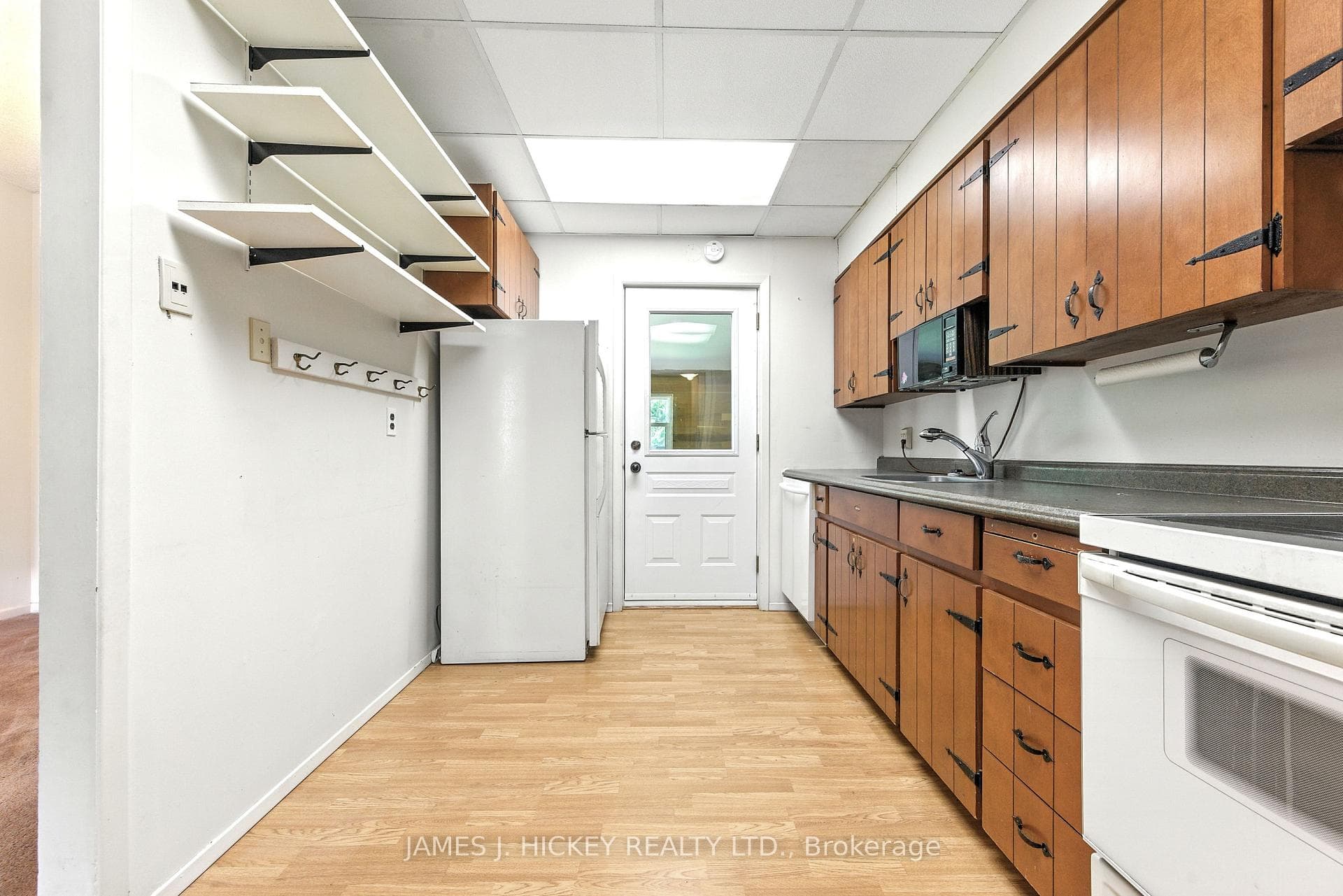 19 Alder Crescent photo 6