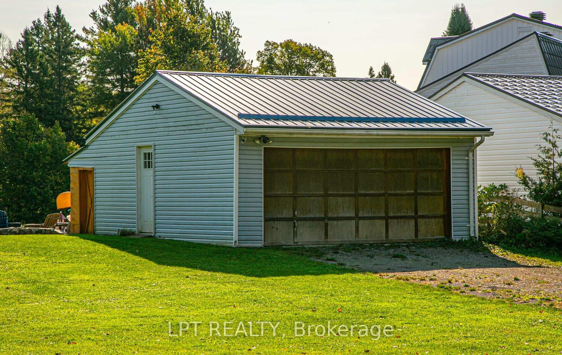223 Shuttleworth Road photo 18