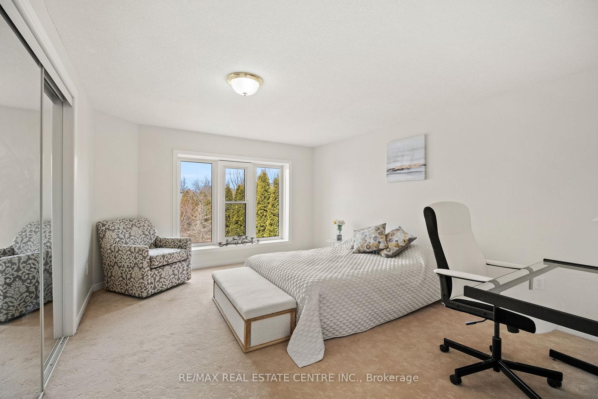 34 Camm Crescent photo 13